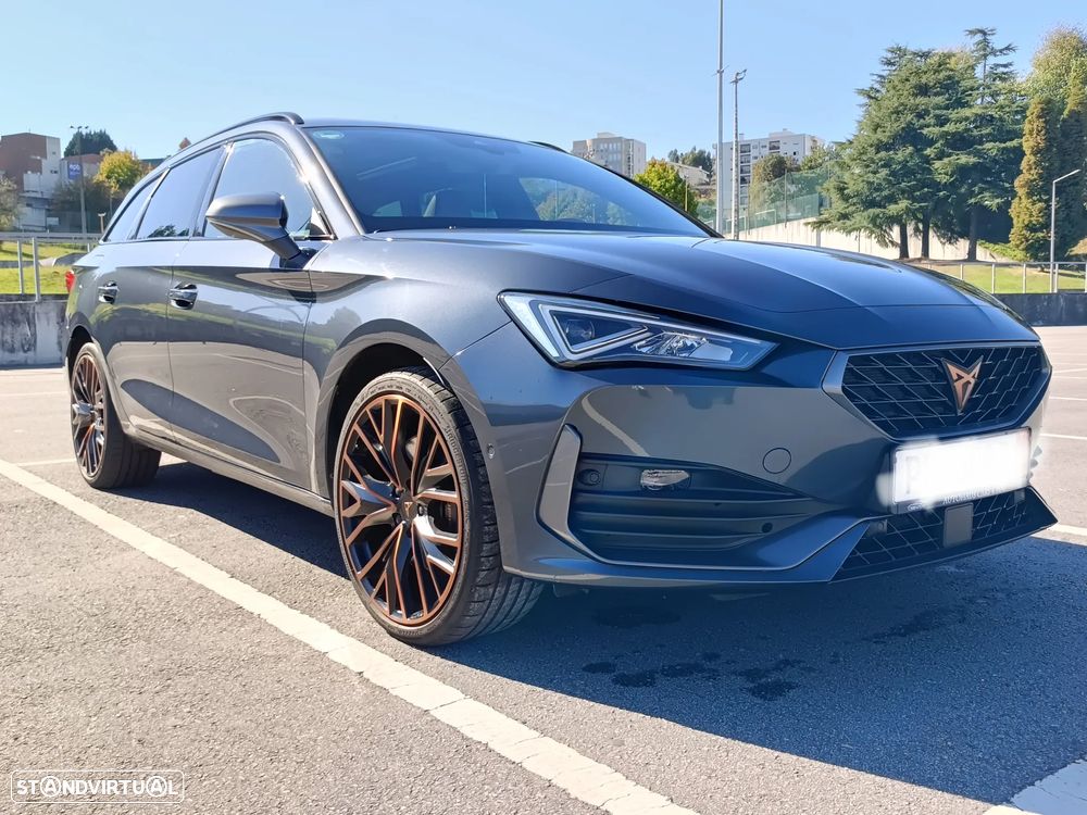 Cupra Leon ST 1.4 e-Hybrid VZ DSG - 4