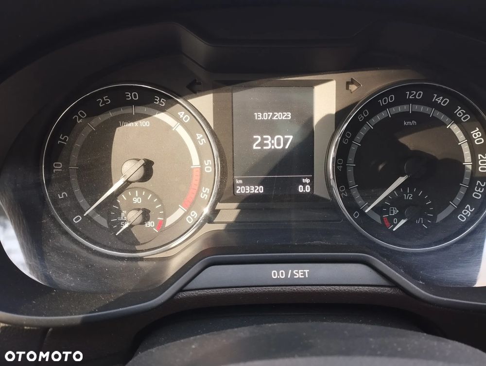 Skoda Octavia 2.0 TDI 4x4 DSG Scout - 16