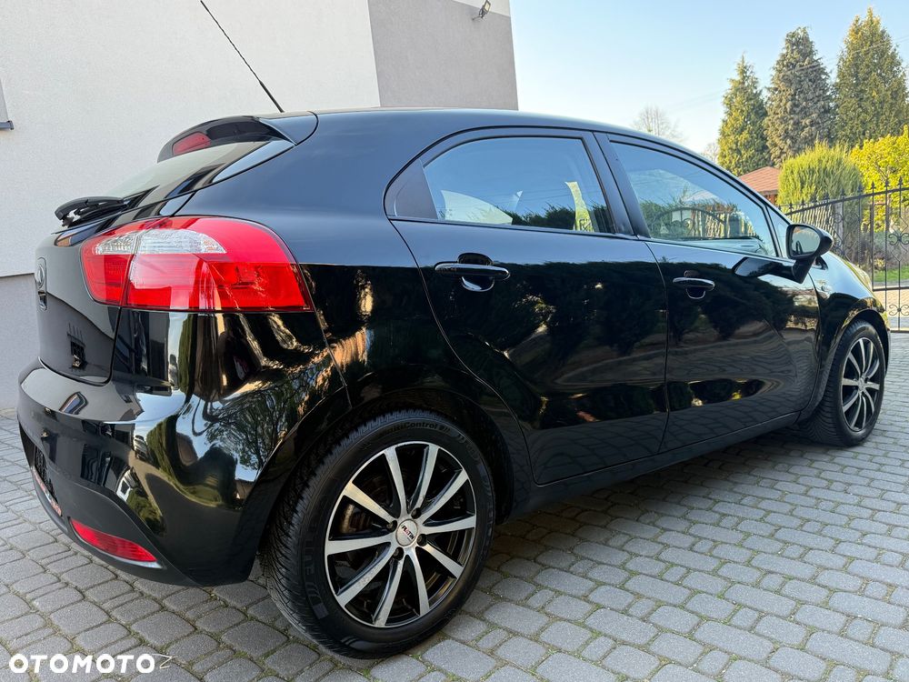 Kia Rio 1.4 Spirit - 4