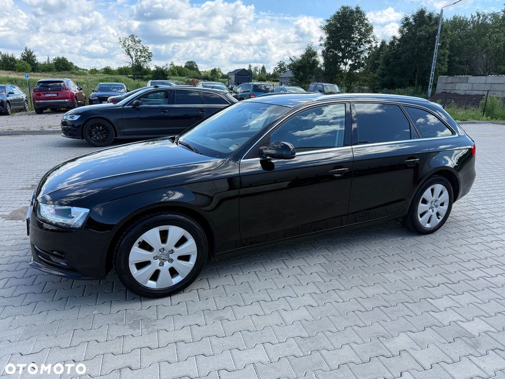 Audi A4 Avant 2.0 TDI ultra design - 5