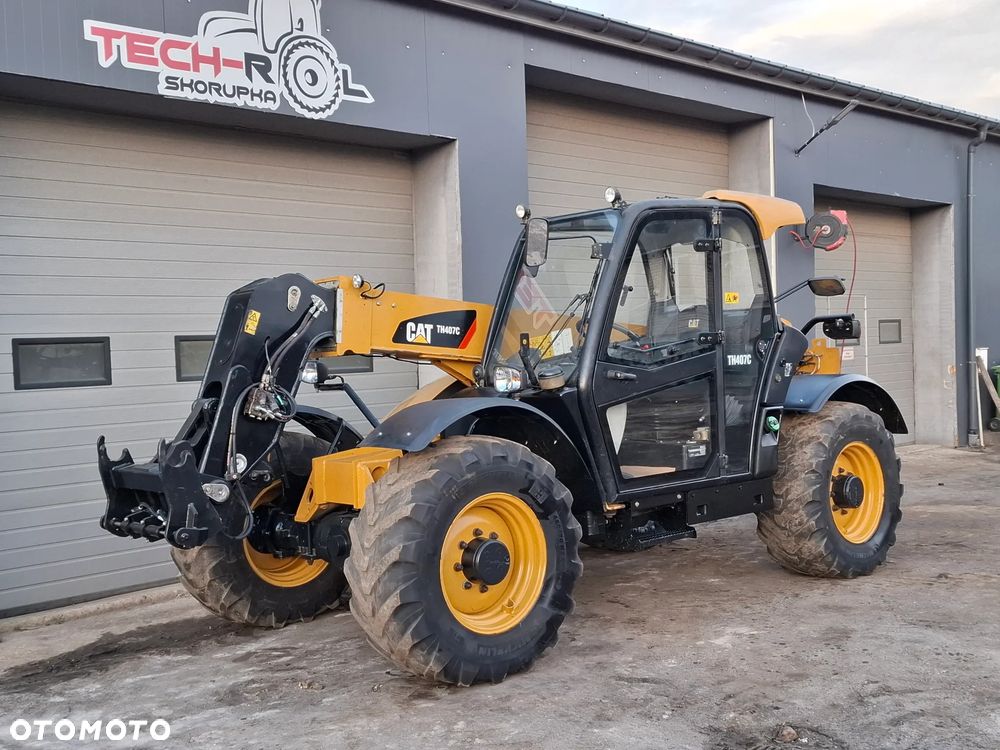 Caterpillar Cat TH 407 - 2