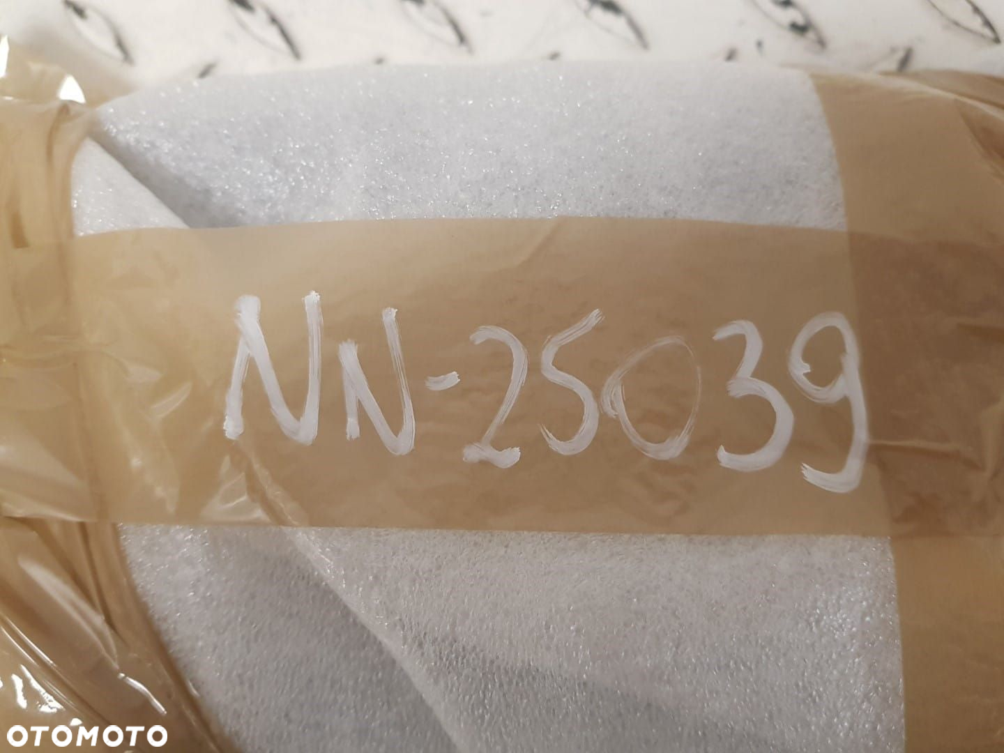 FABRYCZNIE NOWA ORYGINALNA KRATKA ZDERZAKA PRZEDNIEGO PRAWA BMW 2 F46 F45 7328682 - 6