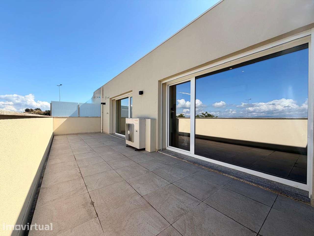 Penthouse T3 nova no Centro da Cidade com elevador e garagem - Grande imagem: 2/30