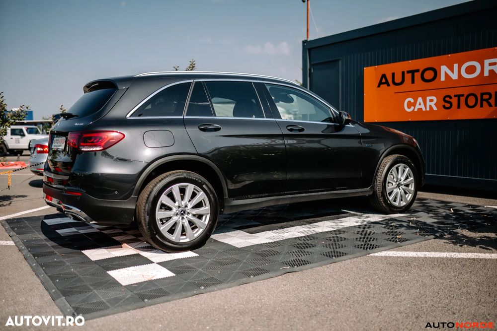 Mercedes-Benz GLC - 18