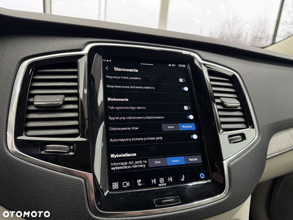 Volvo XC 90 - 36