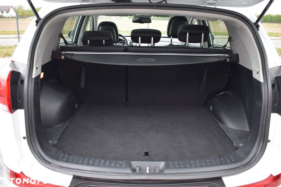 Kia Sportage 1.7 CRDI Business Line 2WD - 12