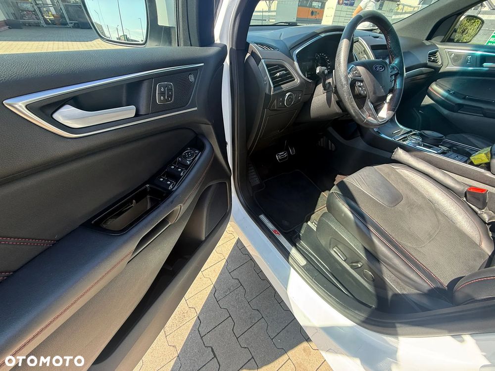 Ford Edge 2.0 EcoBlue Twin-Turbo 4WD ST-Line - 13