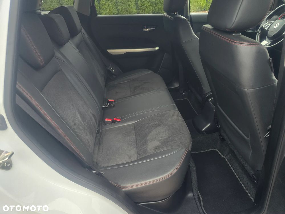 Suzuki Vitara 1.4 Boosterjet Premium 4WD - 22