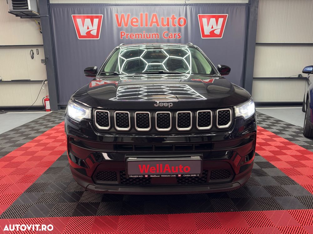 Jeep Compass - 1