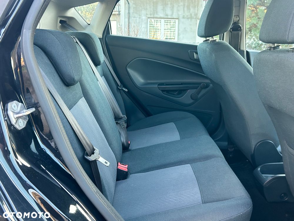 Ford Fiesta 1.25 Celebration - 22