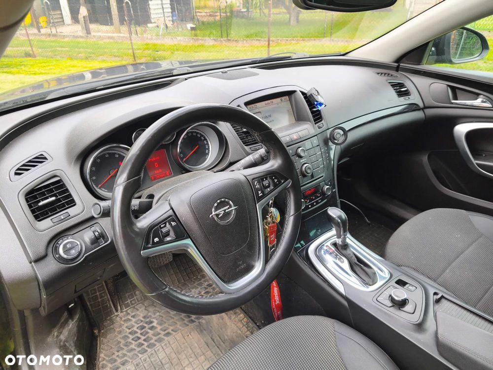 Opel Insignia 2.0 Turbo 4x4 Automatik Cosmo - 10