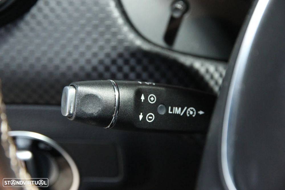 Mercedes-Benz A 180 d Urban - 15