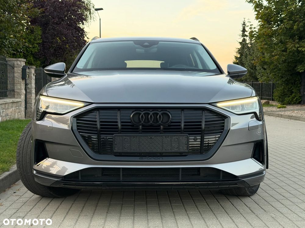 Audi e-tron 55 Quattro Advanced - 31