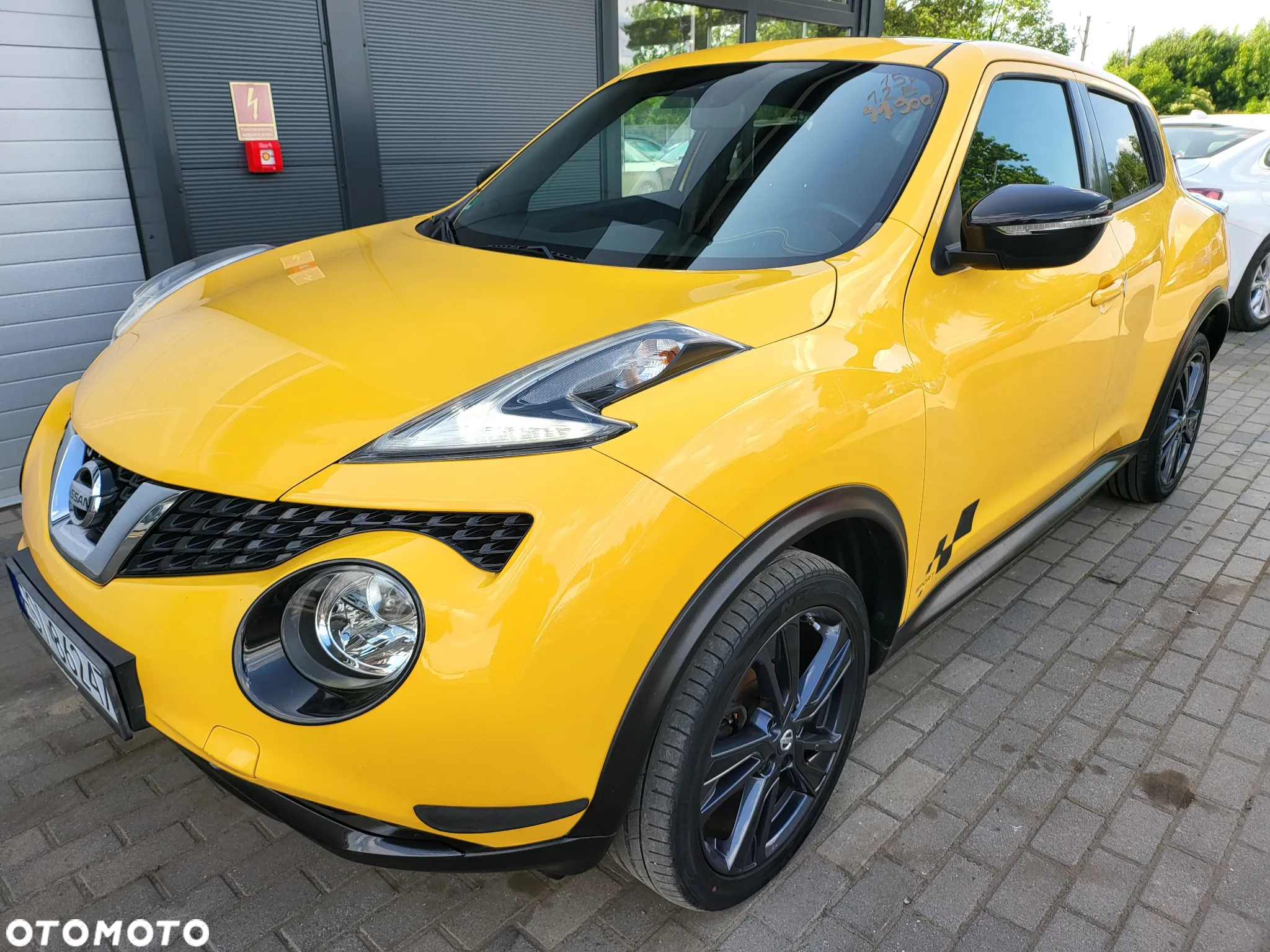 Nissan Juke 1.2 DIG-T Raceline EU6 - 20