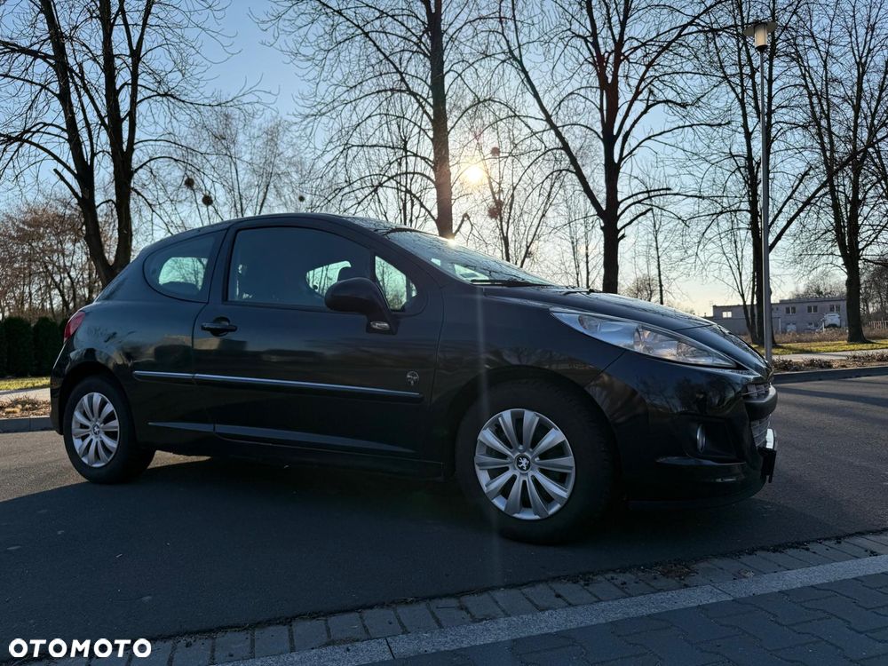 Peugeot 207 - 4