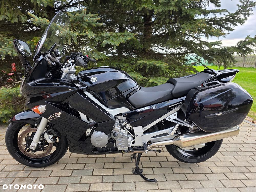 Yamaha FJR - 1
