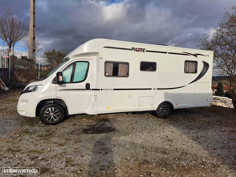 Pilote Essential P 746 - 1