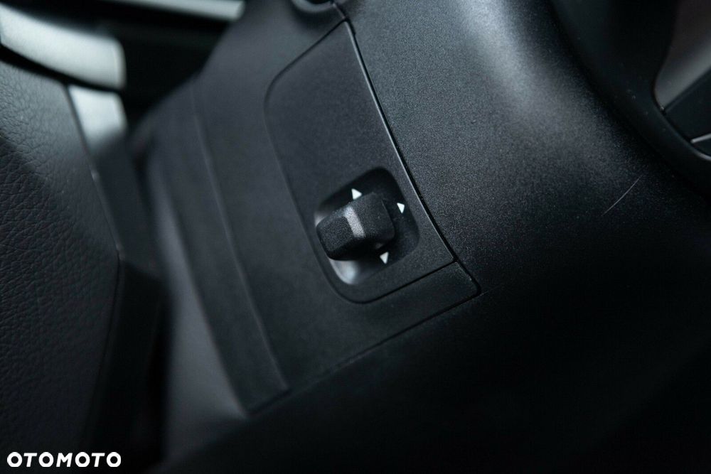 Mercedes-Benz GLC - 19