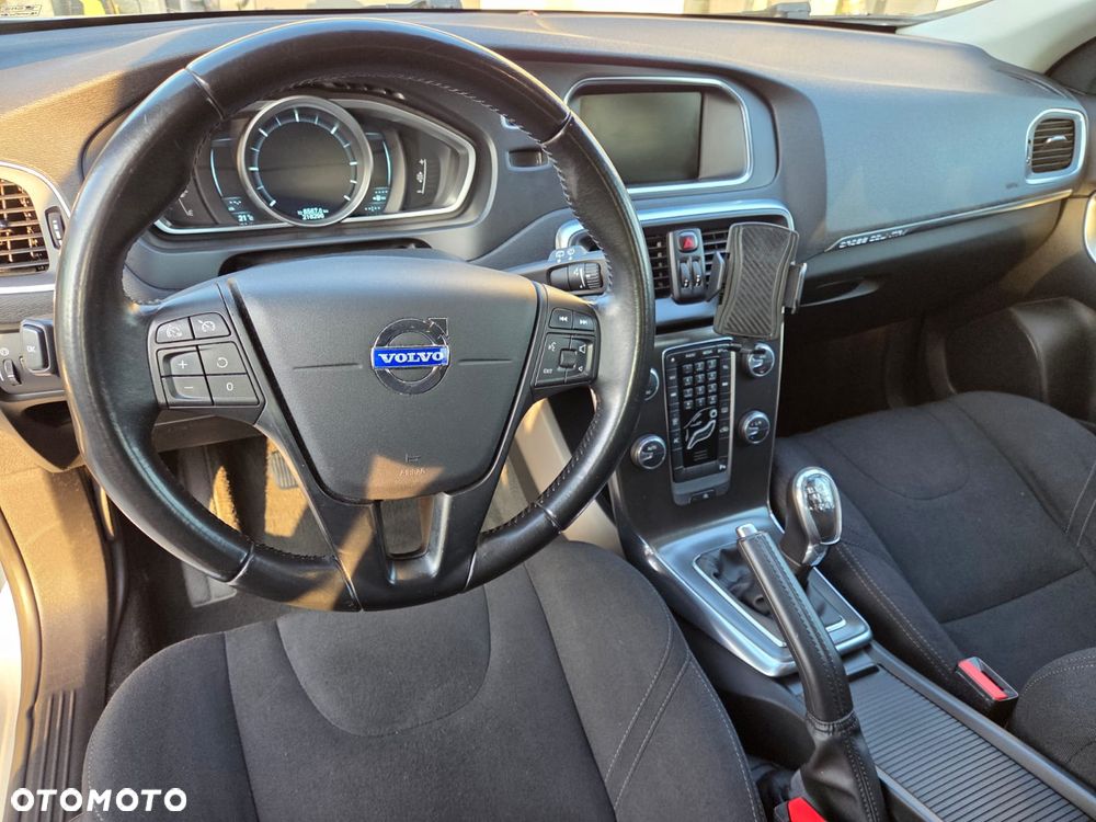 Volvo V40 Cross Country D2 Kinetic - 9