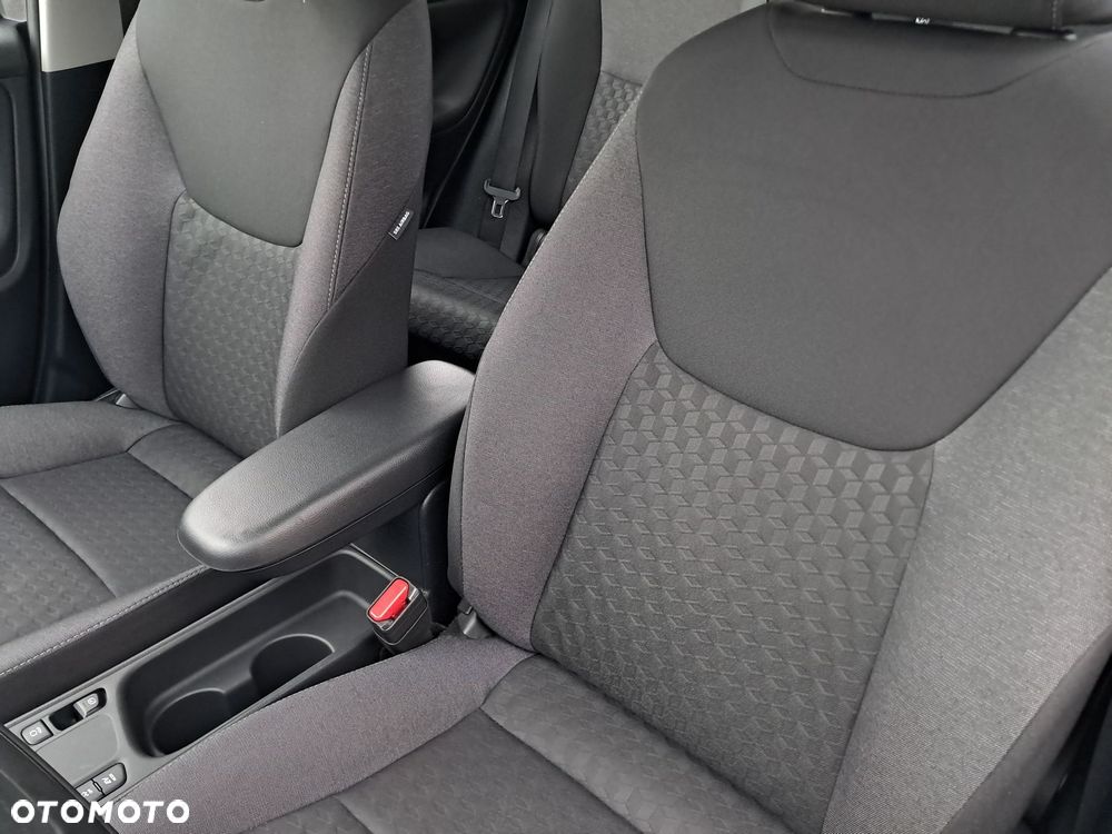 Toyota Yaris Hybrid 1.5 Comfort - 12