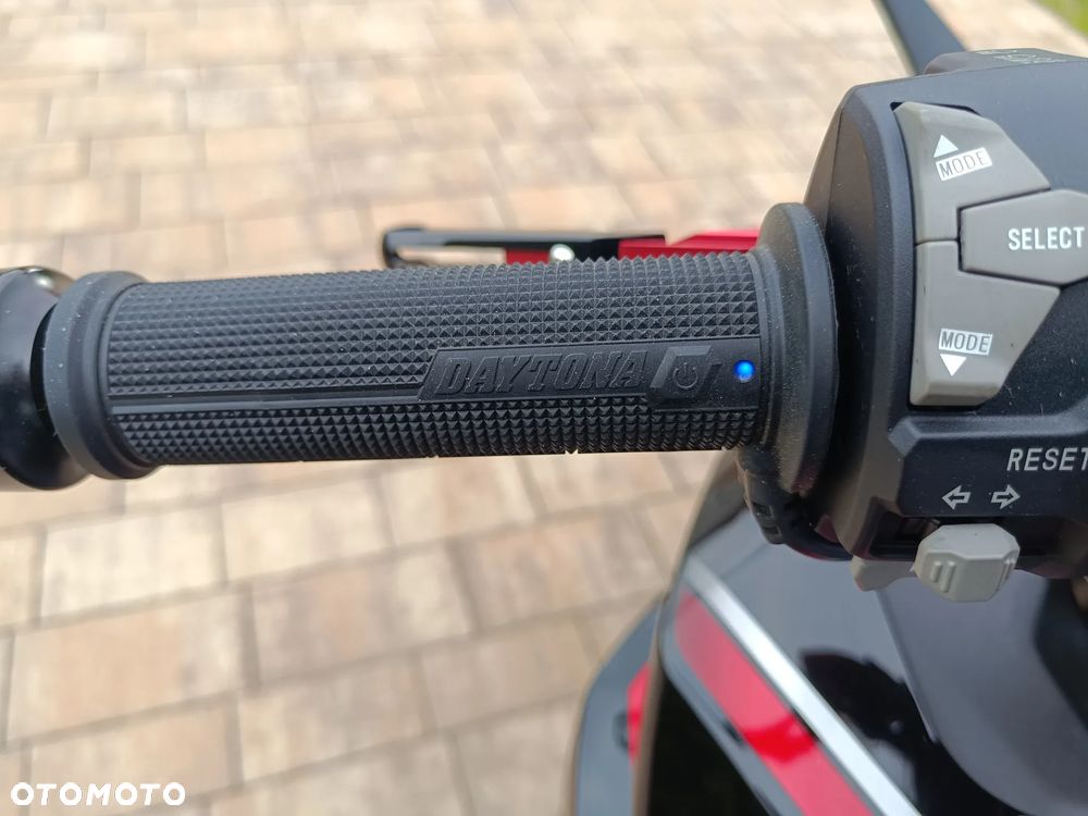 Kawasaki Ninja 1000 SX - 34