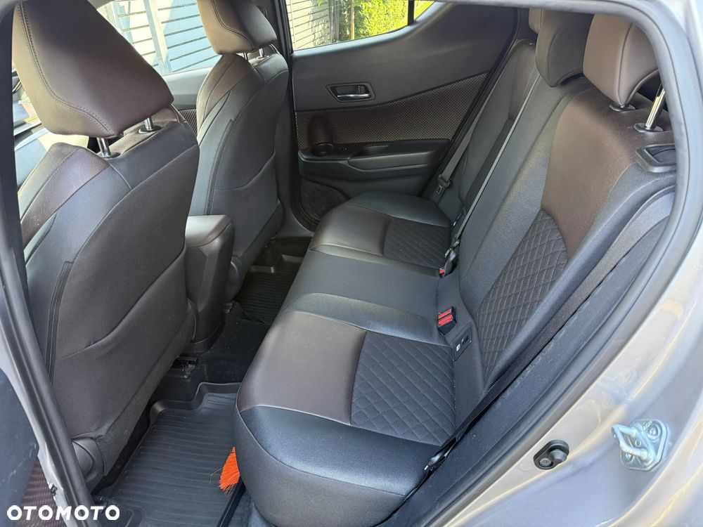 Toyota C-HR 1.2 T Prestige - 9