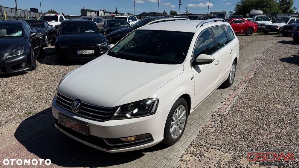 Volkswagen Passat - 4