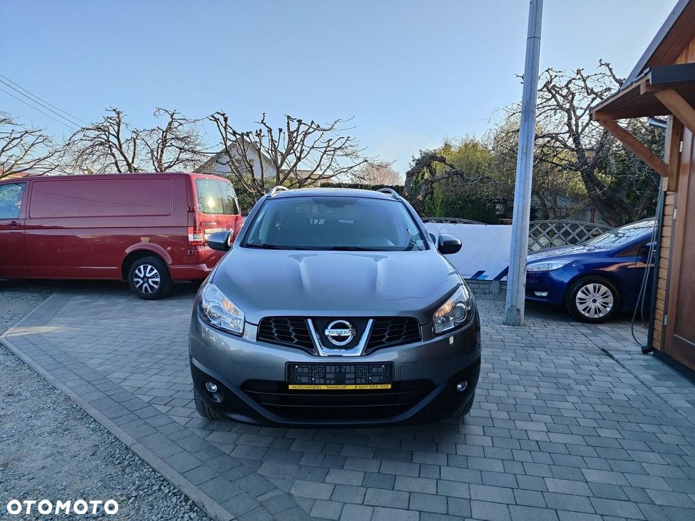 Nissan Qashqai+2 - 2