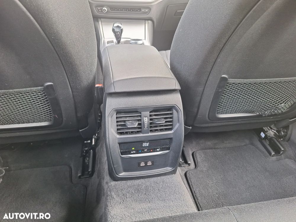 BMW Seria 3 - 23