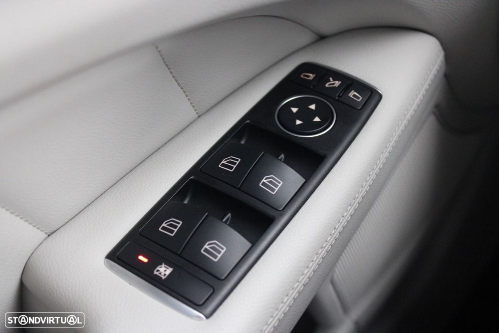 Mercedes-Benz CLS 250 - 13