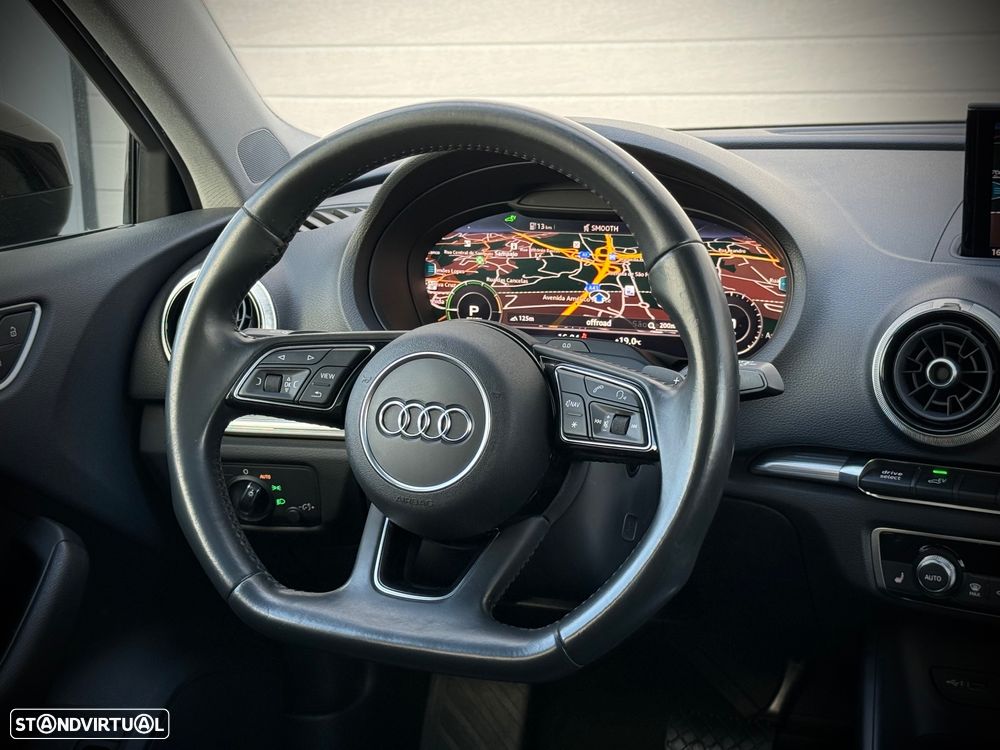 Audi A3 Sportback e-tron 1.4 TFSI Sport S tronic - 25