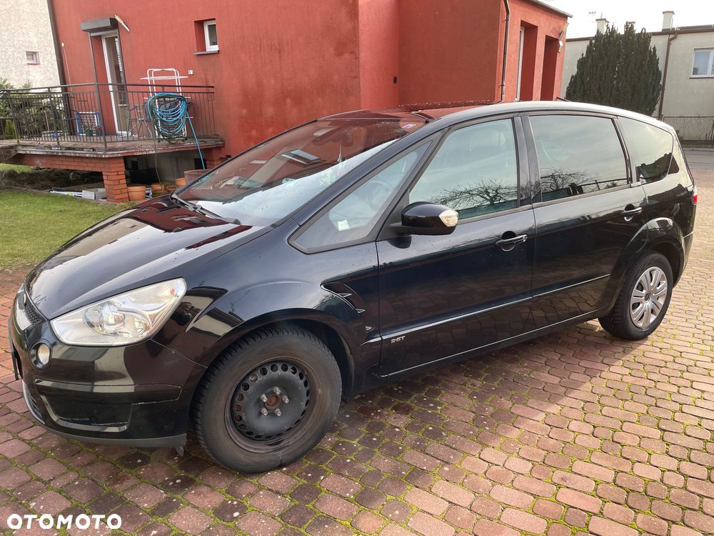 Ford S-Max - 8