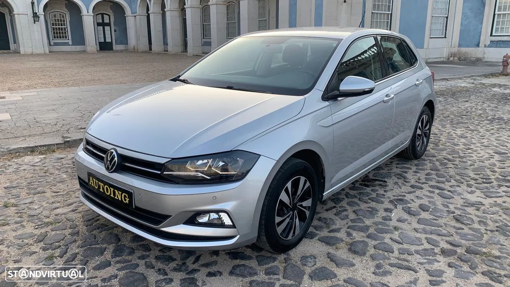 VW Polo 1.0 Confortline - 2