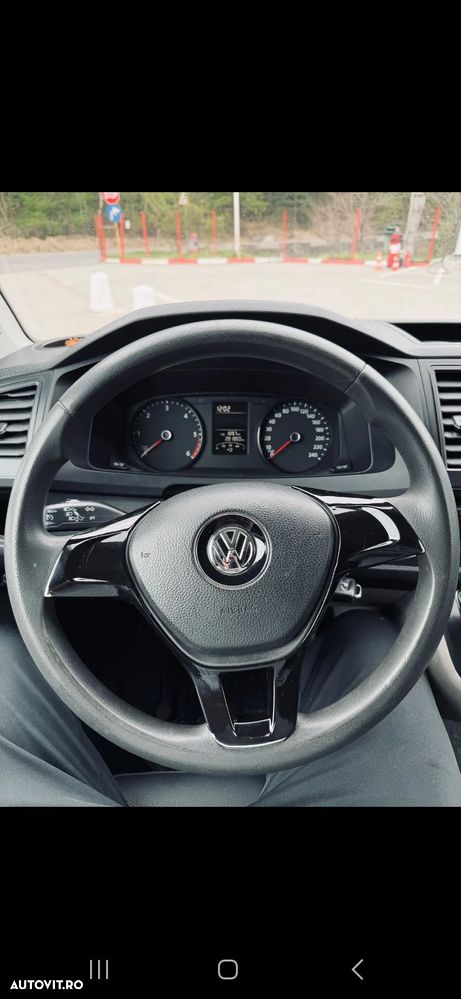 Volkswagen Transporter T6 - 2
