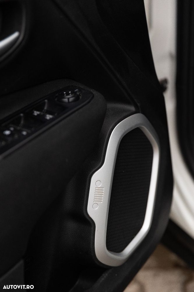 Jeep Renegade 1.0 Turbo 4x2 M6 Sport - 14