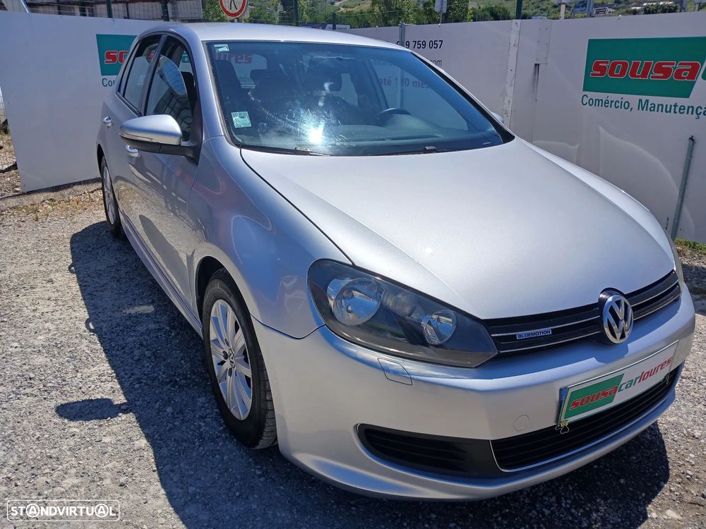 VW Golf 1.6 TDi Trendline BlueMotion - 7