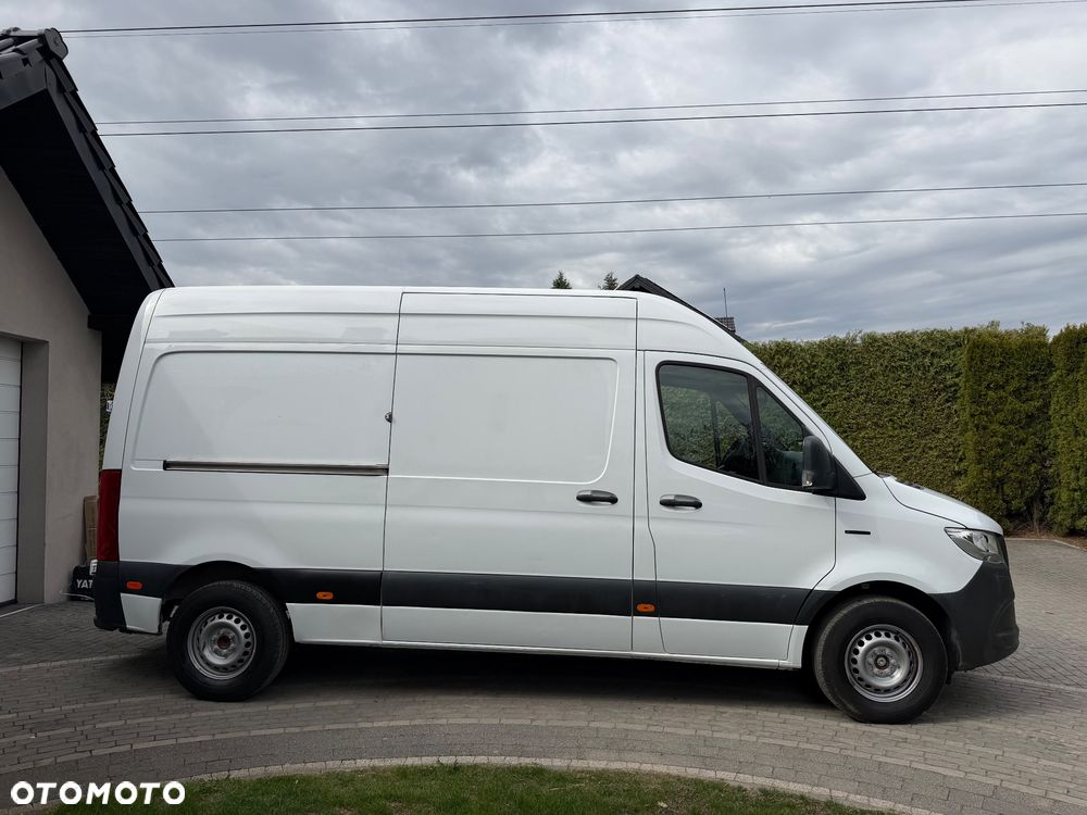 Mercedes-Benz eSprinter - 5