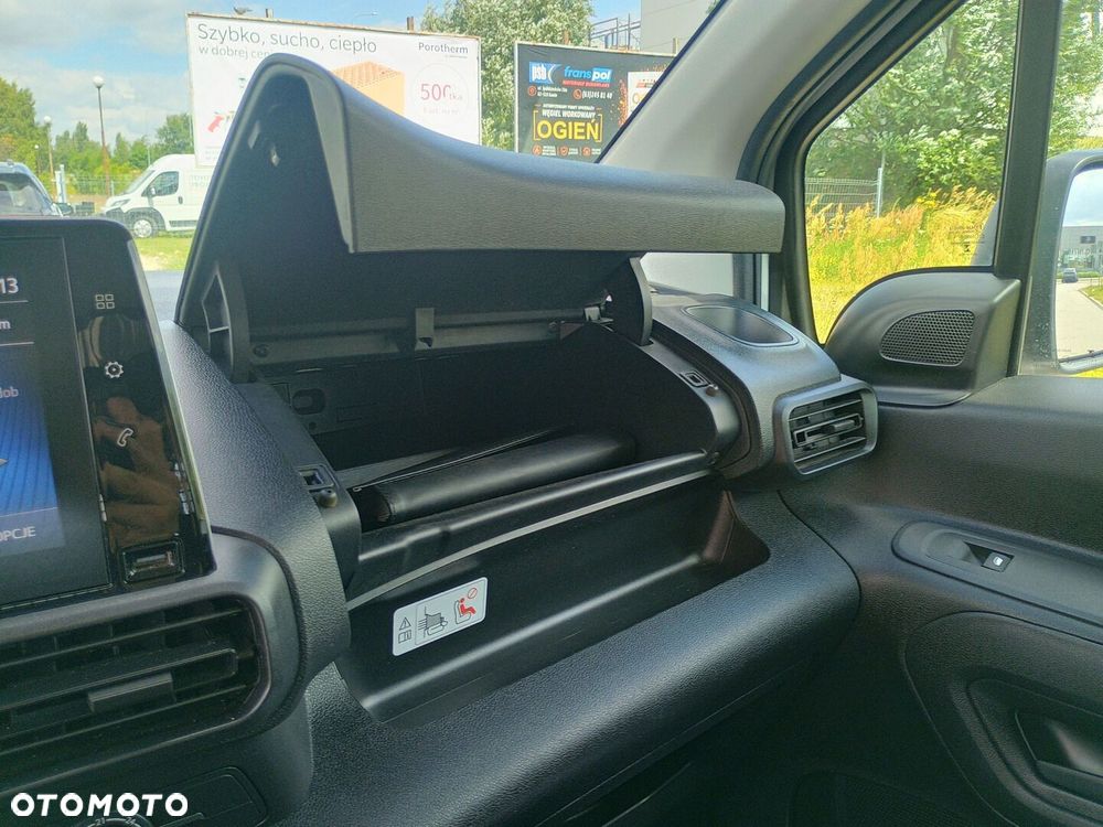 Toyota PROACE CITY - 23