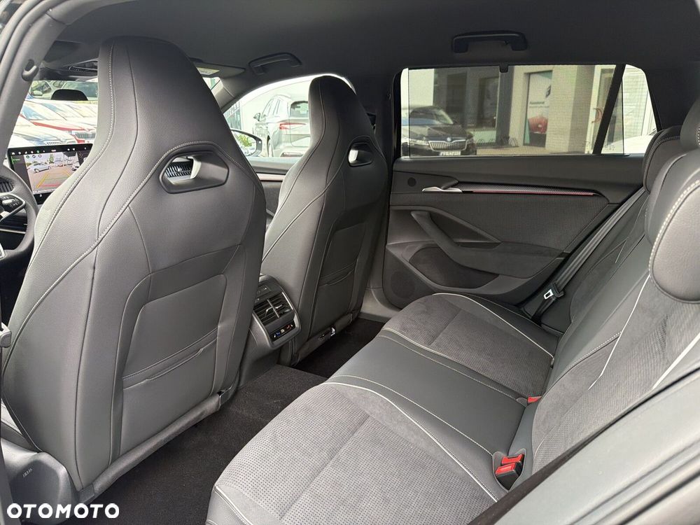 Skoda Superb 2.0 TSI 4x4 Sportline DSG - 24
