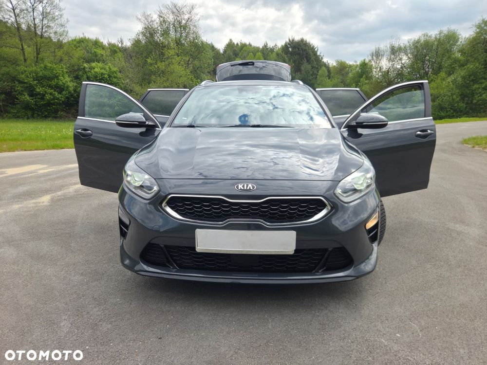 Kia Ceed 1.6 CRDi DCT Platinum Edition - 32