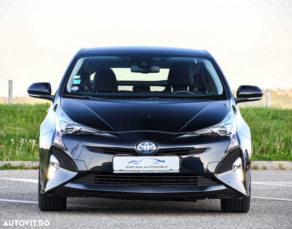 Toyota Prius 1.8 Dual VVT-i Sol+ - 8