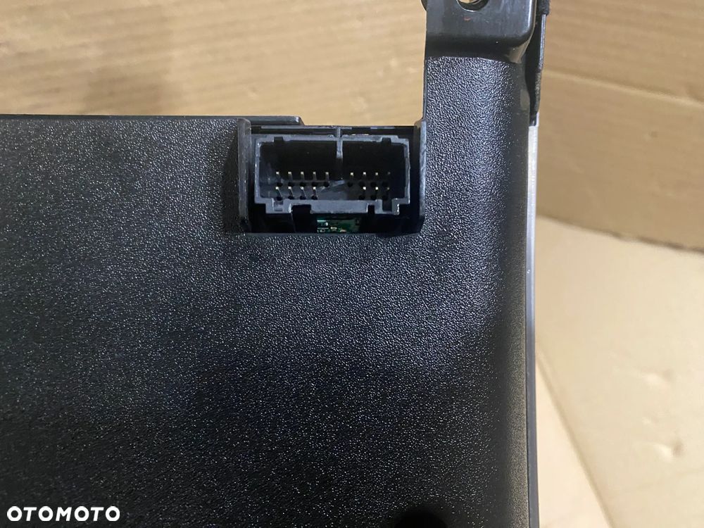 PANEL ŚRODKOWY MODUŁ NAWIEWU RADIA VOLVO V50 S40 8650702 - 11