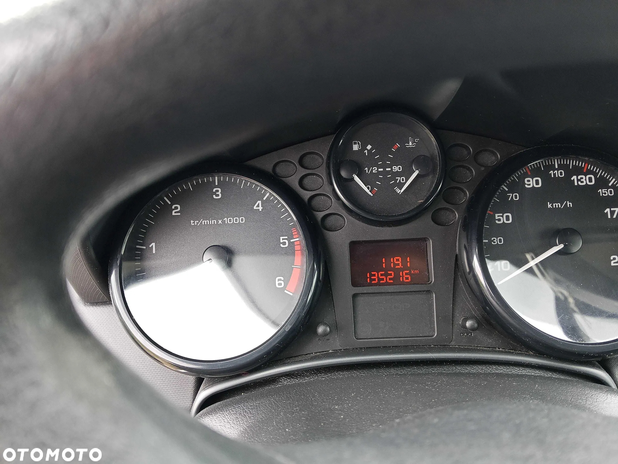 Peugeot 207 1.4 HDi Active - 4