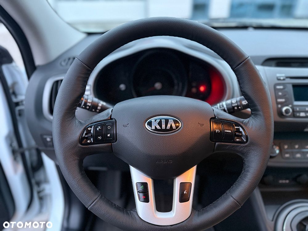 Kia Sportage - 16