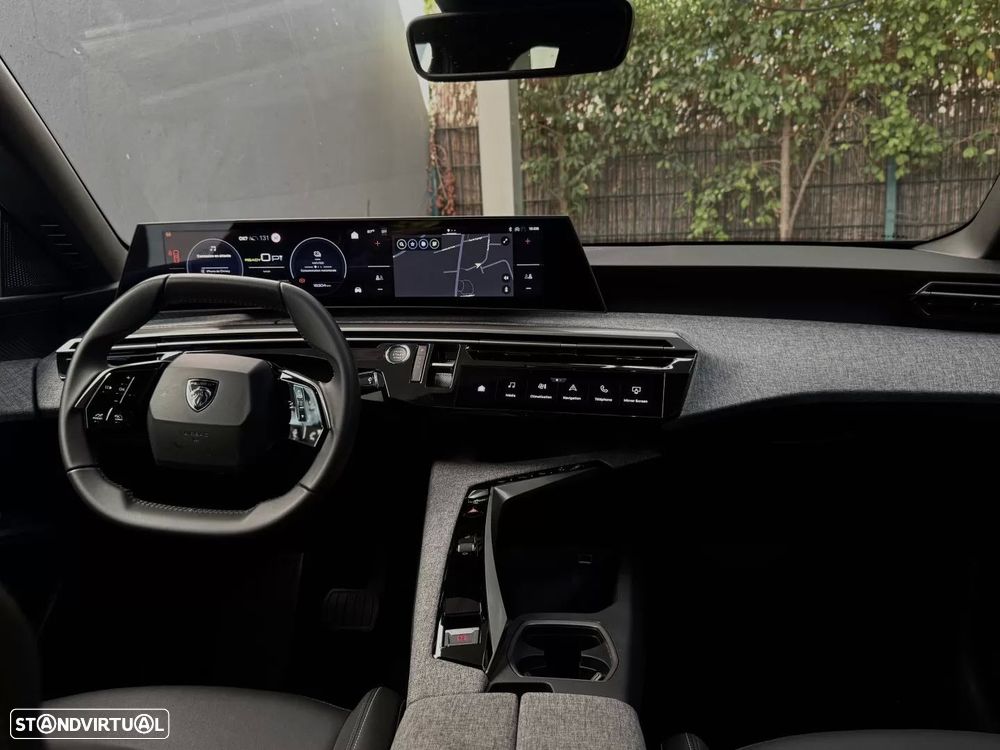 Peugeot E-3008 73 kWh Allure - 8