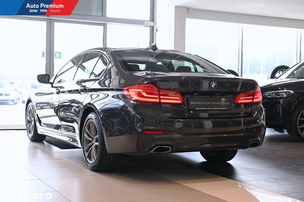 BMW Seria 5 520d xDrive - 22