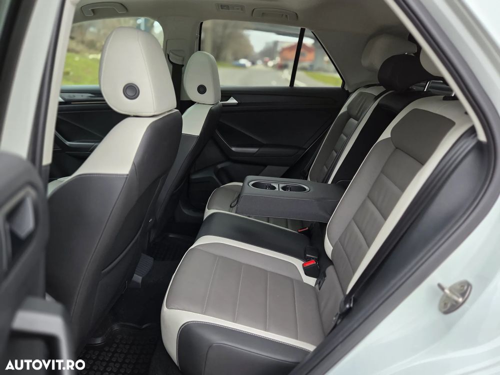 Volkswagen T-Roc 2.0 TDI SCR 4MOTION DSG R-Line - 16