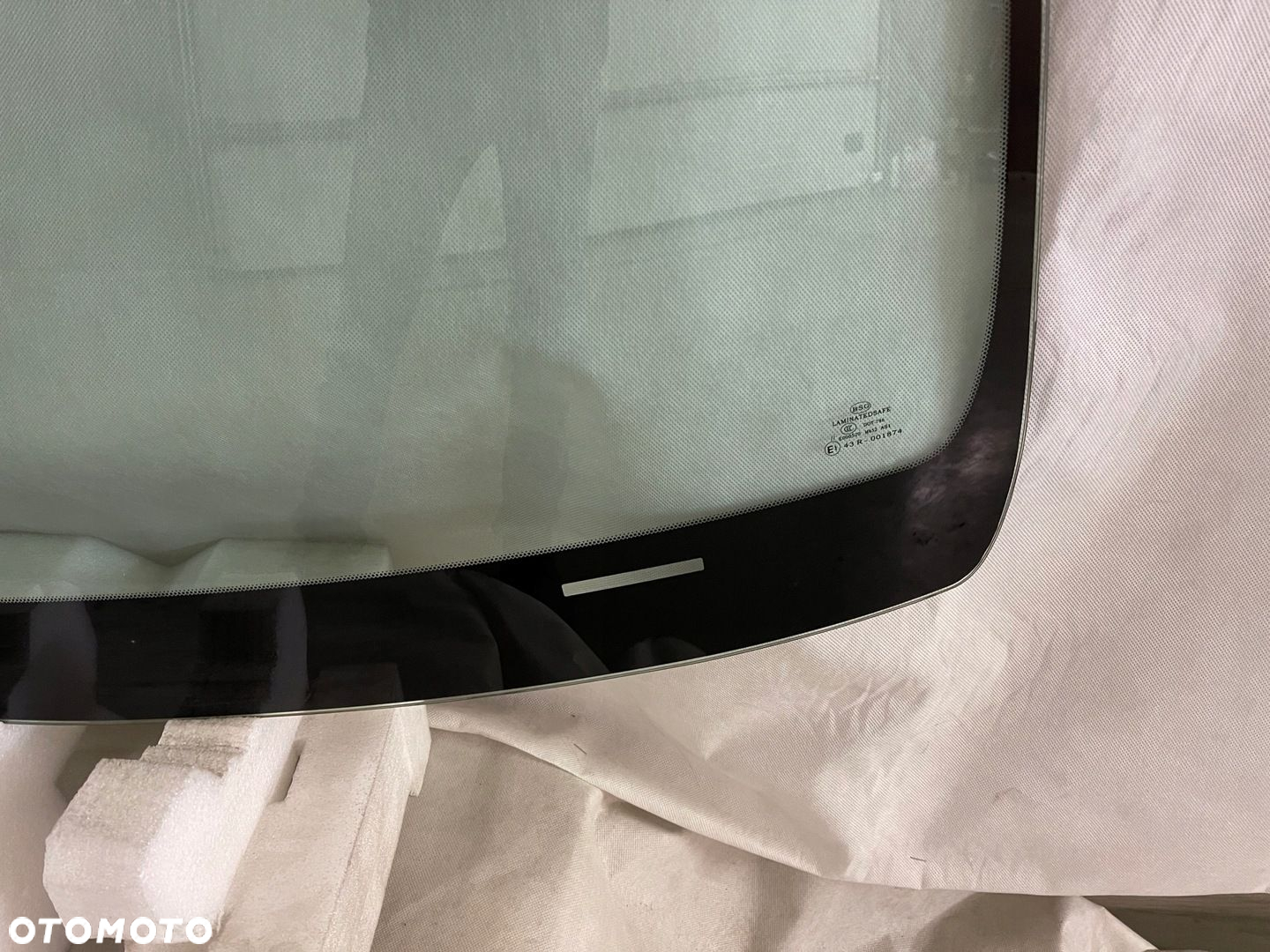 TOYOTA HARRIER SZYBA PRZEDNIA NOWA PO 1997- - 3