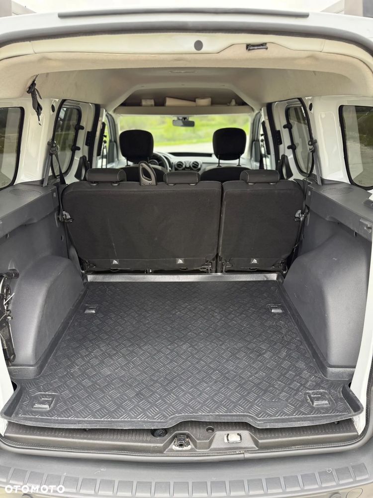 Dacia Dokker SCe 100 Stepway - 11