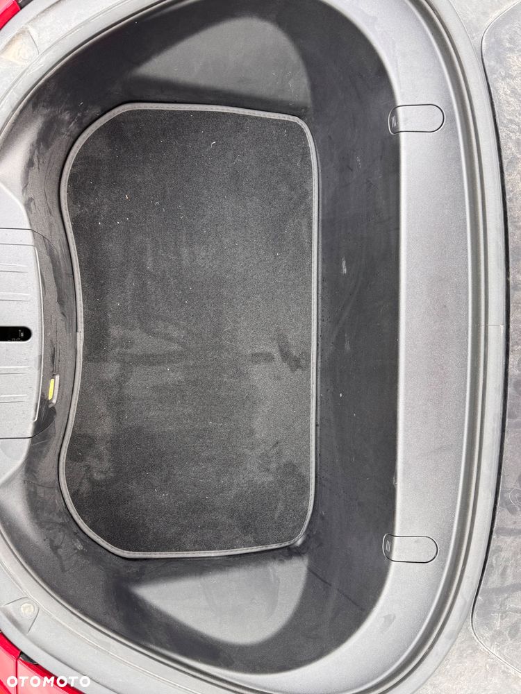 Tesla Model 3 - 23